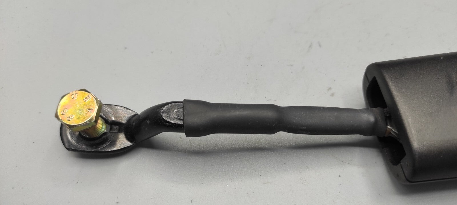 Alfa Romeo GT 1.9JTD 110kW Diesel 2004 LHD Front Right Seatbelt Buckle 1002547