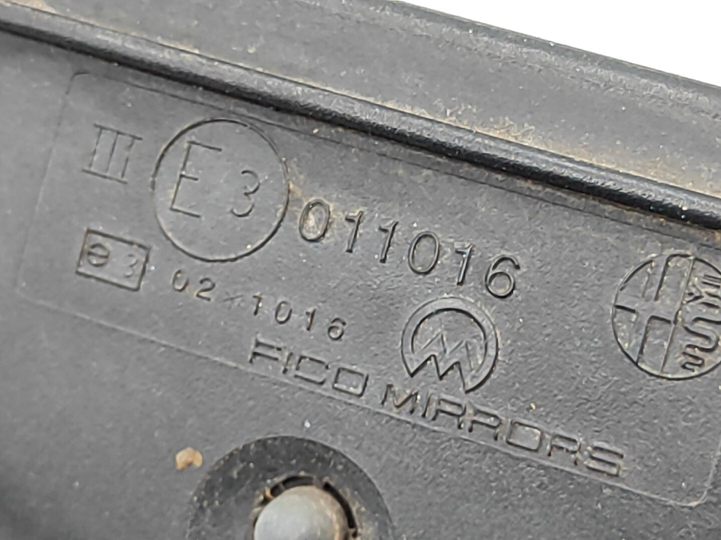 Alfa Romeo 159 1.9JTDm 110kW Diesel 2007 LHD Front Left Side Mirror E3011016