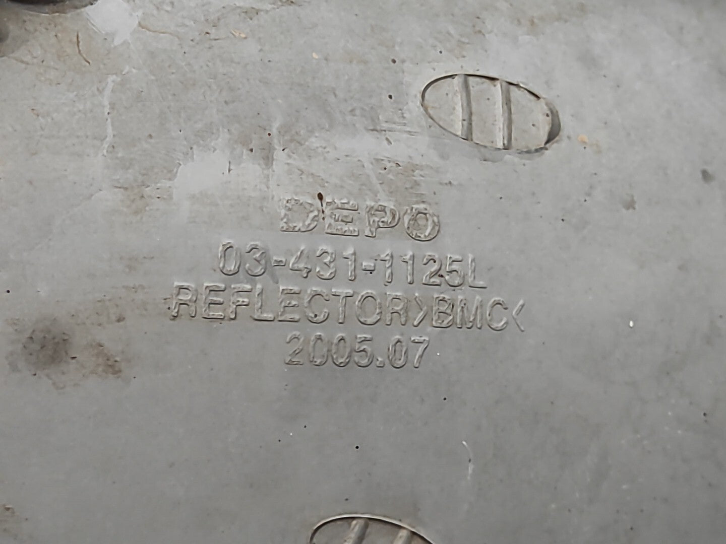 Ford Transit T 1991 LHD Front Left Side Headlight Lamp Light 4311125L