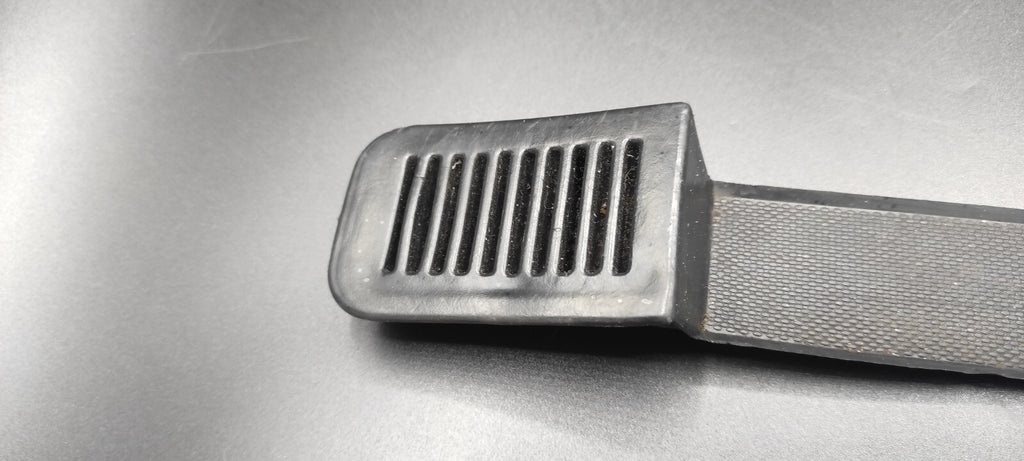 Alfa Romeo 156 2002 Center Console Middle Rubber Insert Mat 15602882904