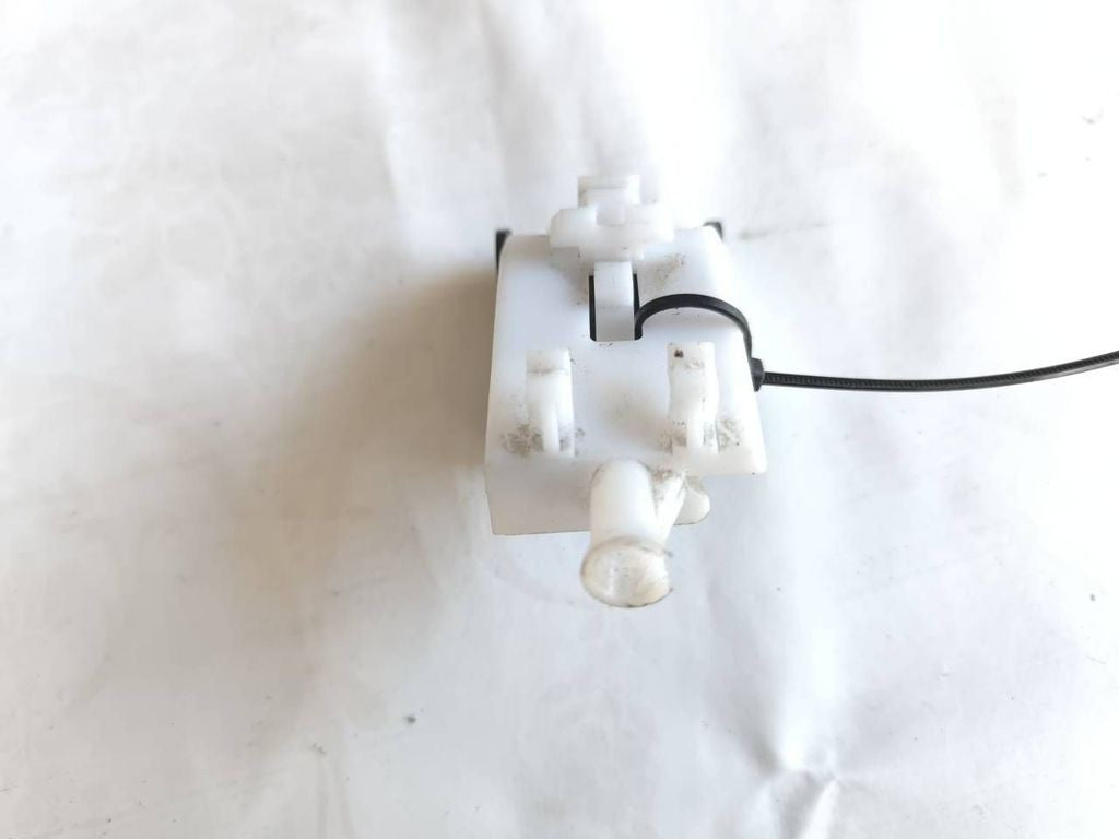 Toyota RAV 4 (XA30) 2008 bonnet hood release handle 