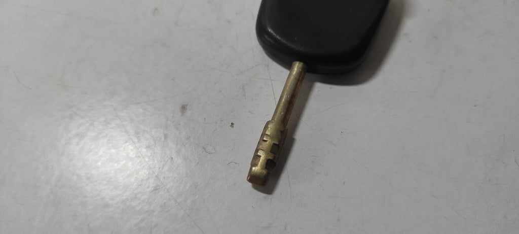 Ford Mondeo MK3 2.5 125kW V6 2005 Spare Ignition Lock Key