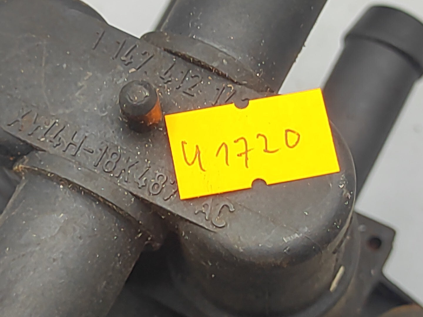 Jaguar S Type 3.0i 2000 AC Heater Control valve XW4H18K487AC