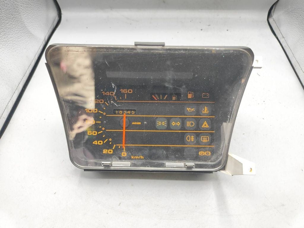 Seat Marbella speedometer instrument cluster 