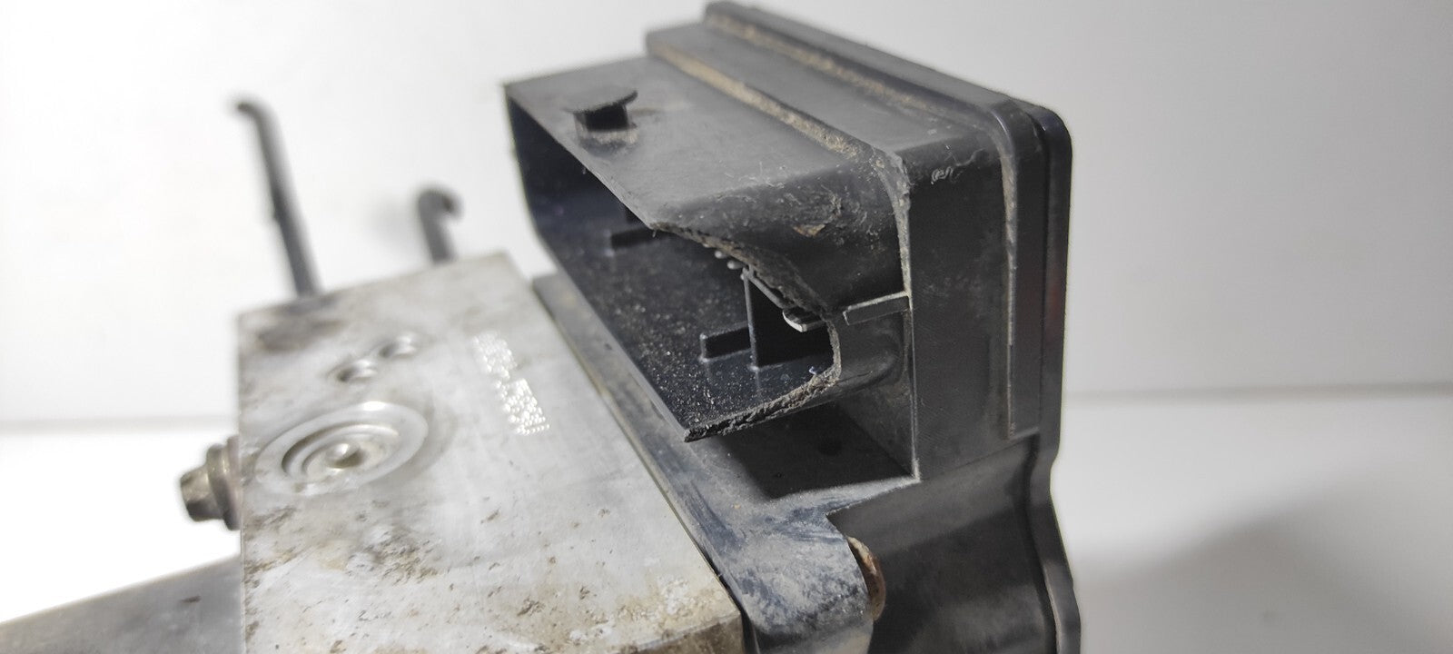 Alfa Romeo 159 1.9JTDm 2008 Diesel ABS Brake Pump Unit 51800745 16234001