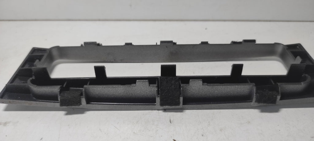 Alfa Romeo GT 1.9JTD 110kW Diesel 2005 Front Dash Panel Cup Holder Trim Cover