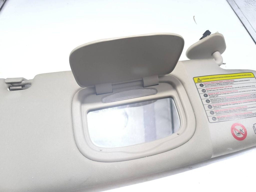 Alfa Romeo 159 2.2 136kW SW 2007 LHD Front Right sun visor 