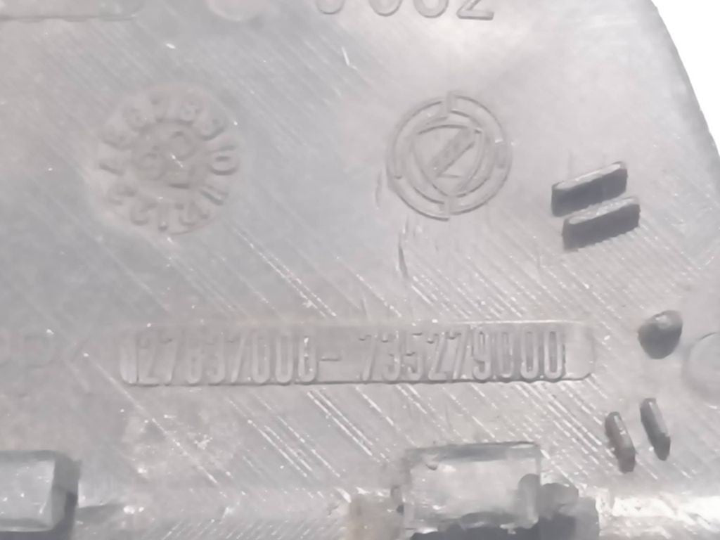 Fiat Croma 2007 seat belt trim 735279000 