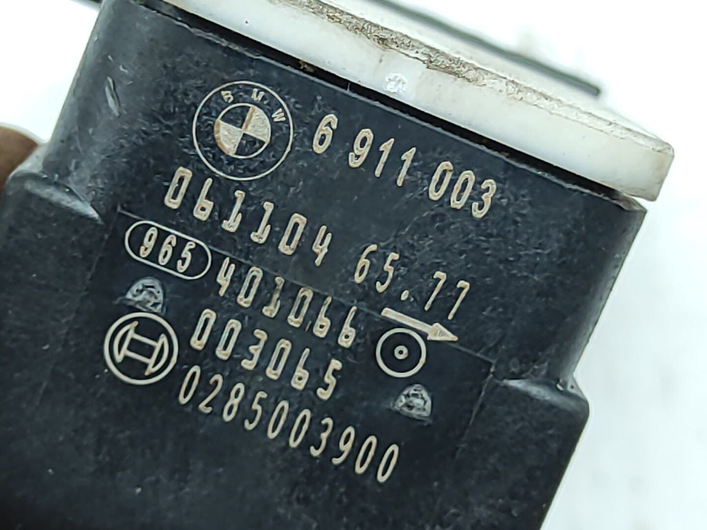 BMW E90 E91 330D 170kW 2006 Rear Impact Safety sensor 6911003