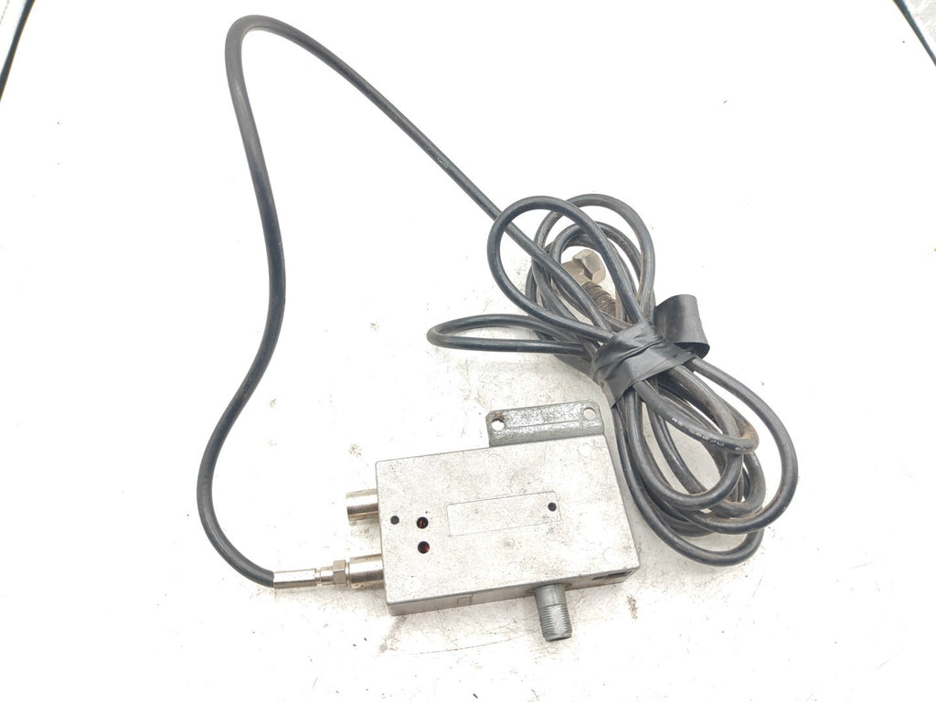 BMW E30 3 Series Radio Antenna Amplifier Module 7691290183 BOSCH