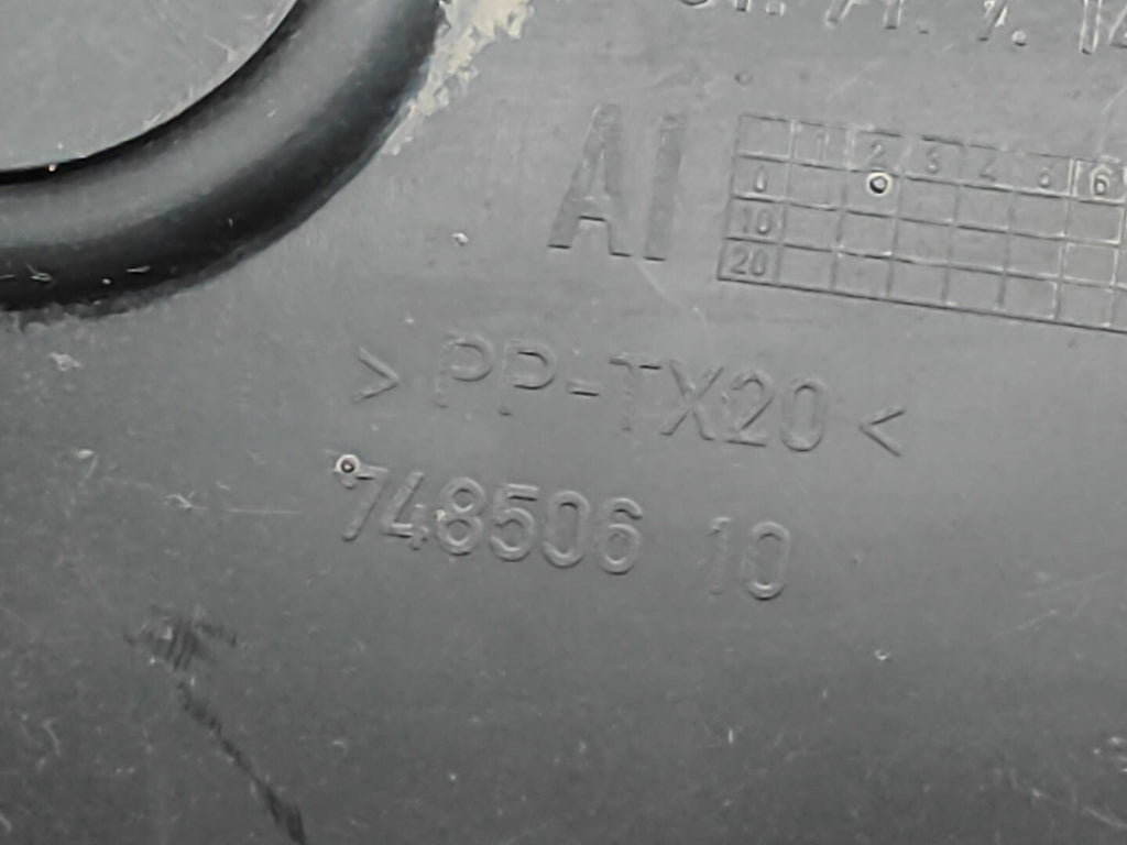 BMW E90 E91 330D 170kW 2006 Diesel Engine Bay Cover Trim Set 74850610