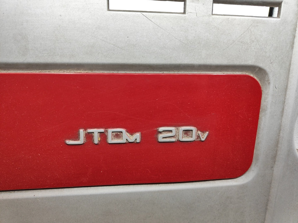 Alfa Romeo 159 2.4JTDm 147kW 2008 Engine Top Plastic Cover Trim 55201211