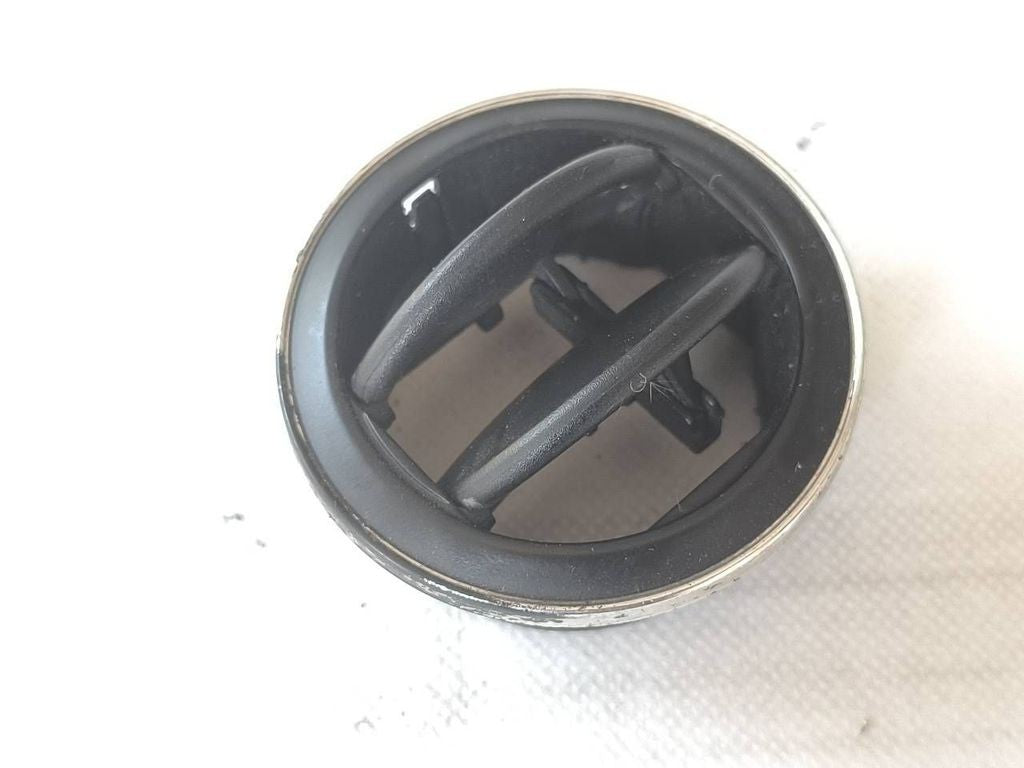 Alfa Romeo 156 1.9JTD 2004 Front dash center air vent grill 224707 