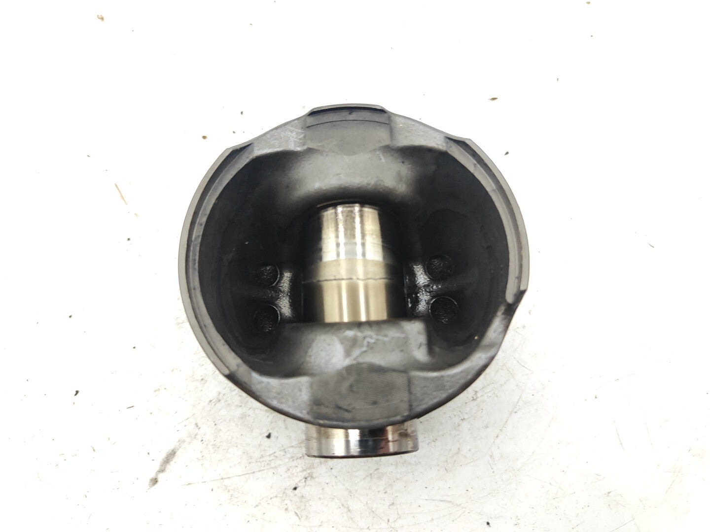 Land Rover Freelander LR2 2009 2.2TD 118kW Diesel Engine Piston