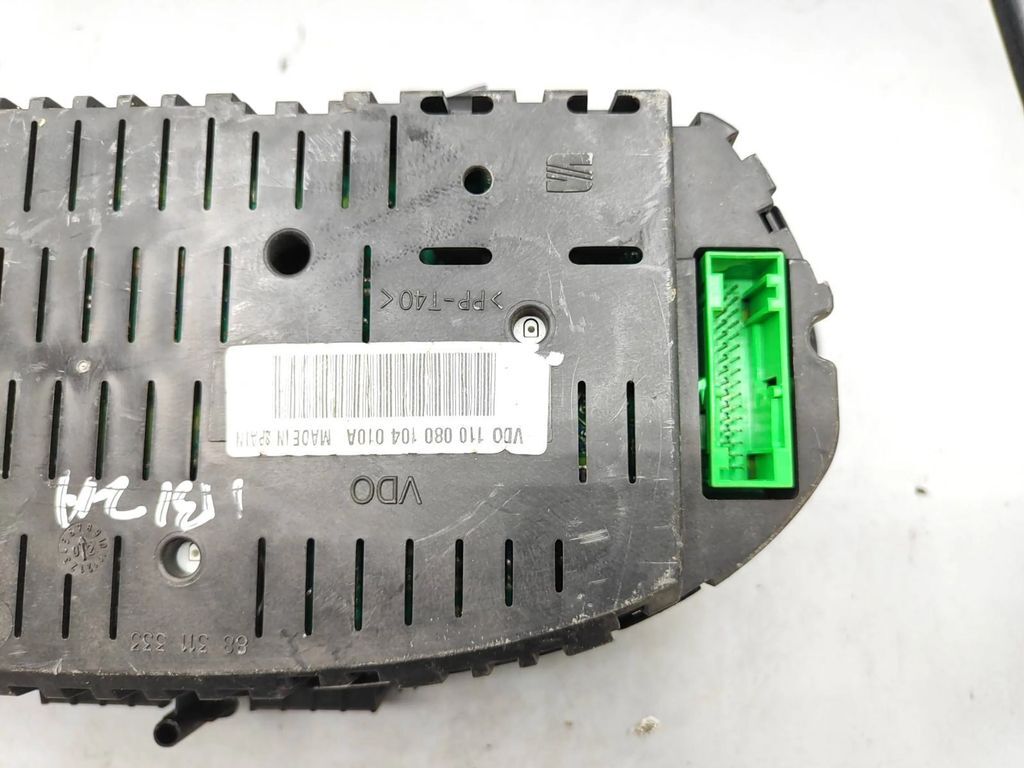 Seat Ibiza III (6L) 2005 Diesel speedometer instrument cluster W06L920801A