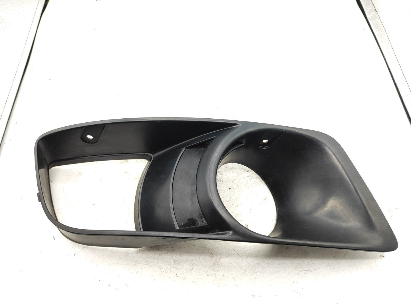 Alfa Romeo 156 1.9JTD 110kW 2003 Front Bumper Right Grille 156050862