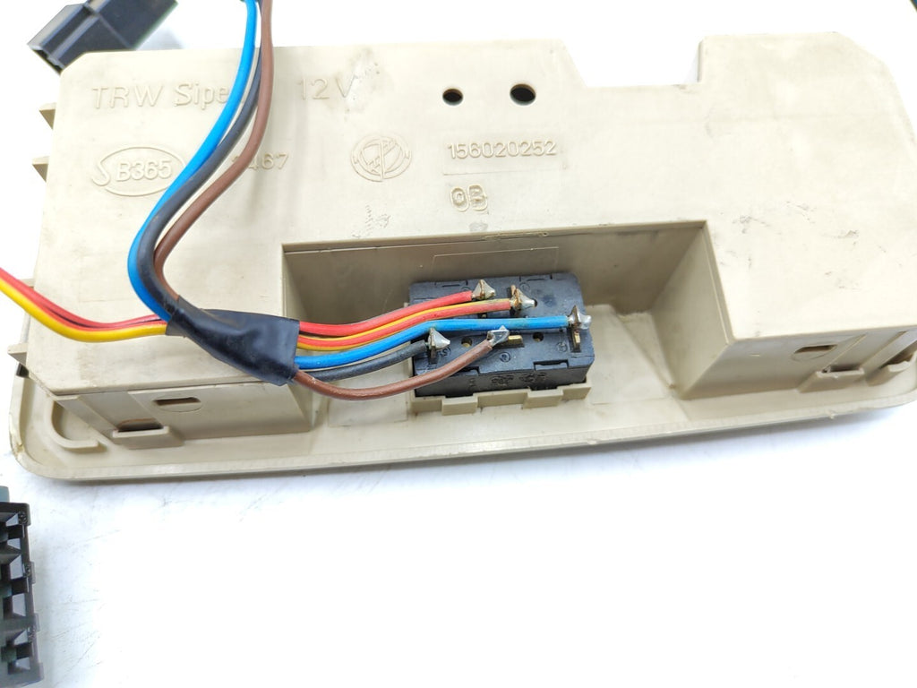 Alfa Romeo 166 2002 Sunroof Motor / Switch Button 156020252 WEBASTO 1607100