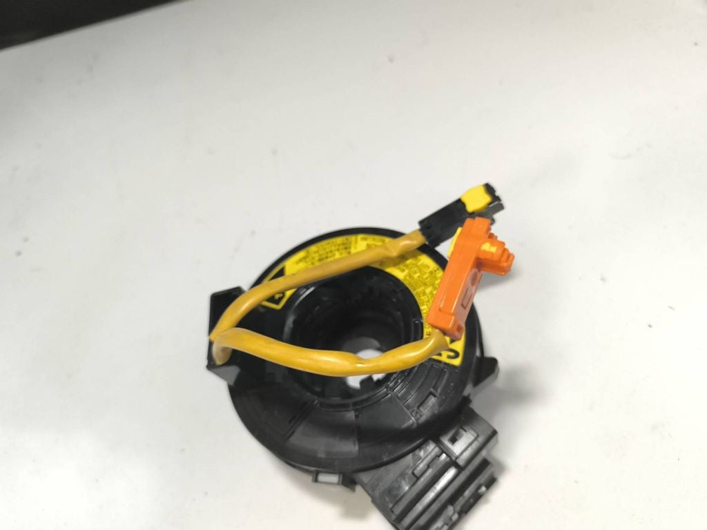 Toyota Avensis T250 2.0D4D 2006 Slip ring clock squib SRS ring 