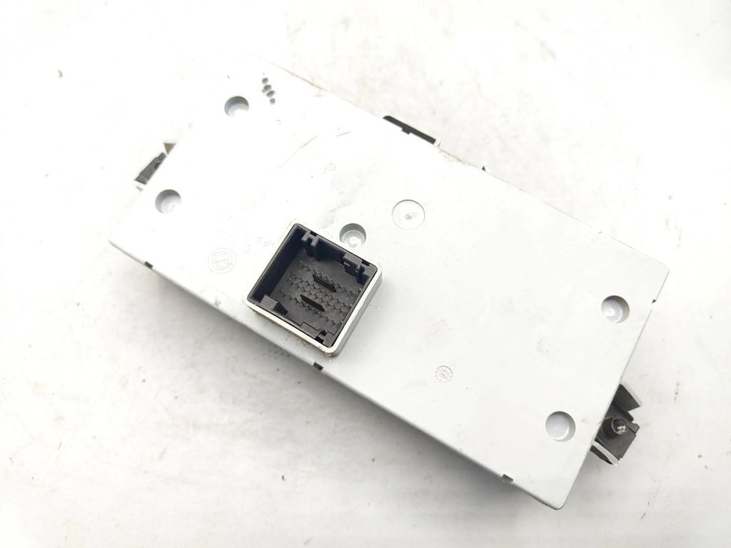 Alfa Romeo 147 1.9JTD 88kW 2007 Comfort convenience body module 60698110 