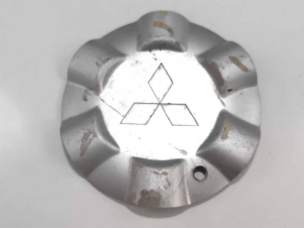 Mitsubishi Space Star 2002 Original wheel cap MZ310934 