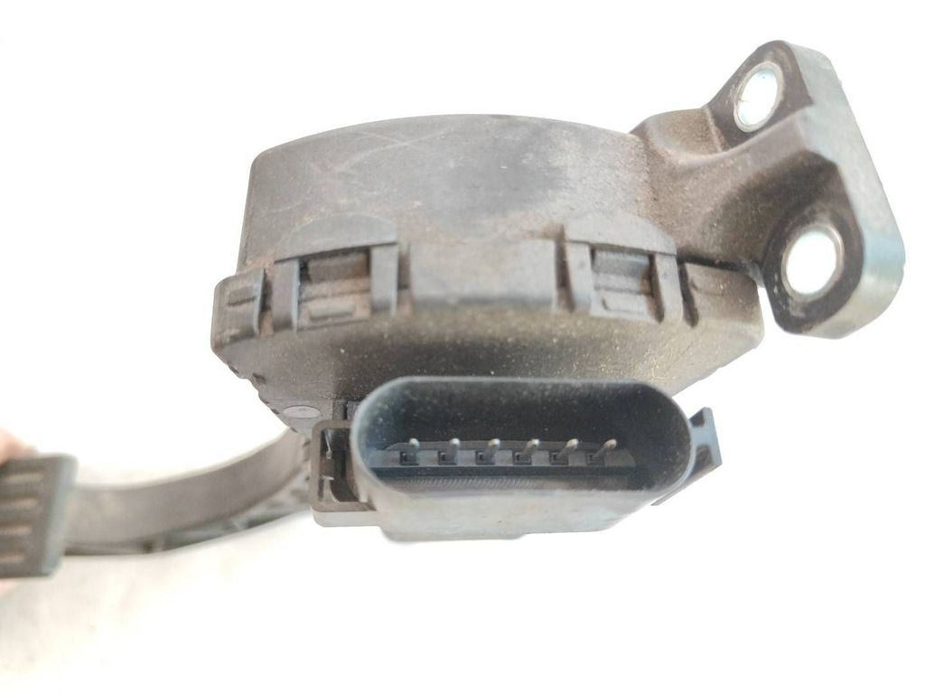 Ford Focus 2007 Diesel accelerator throttle pedal 4M519F836CH 