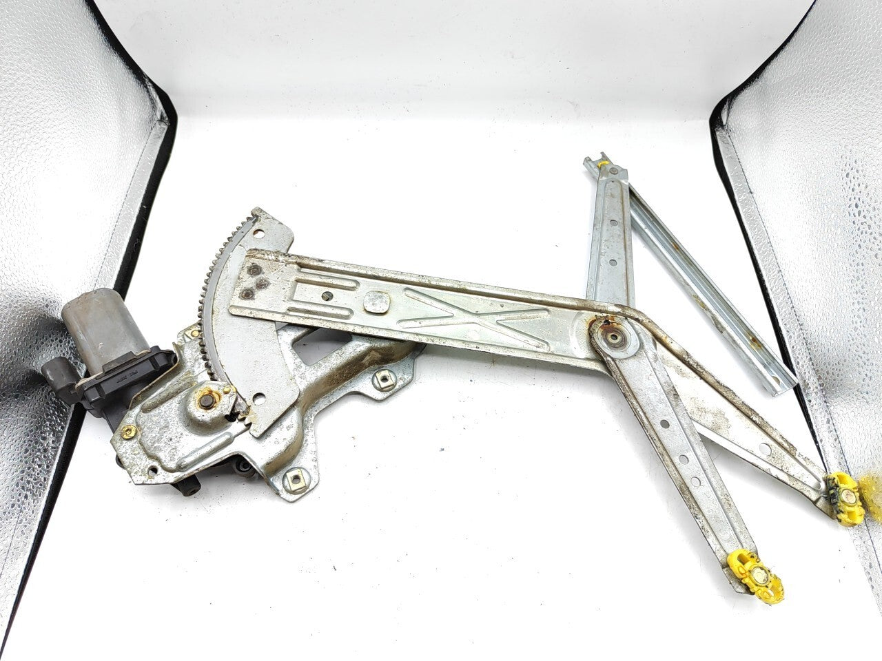 Alfa Romeo 166 2.4JTD 2002 Front Right Door Window Regulator Motor