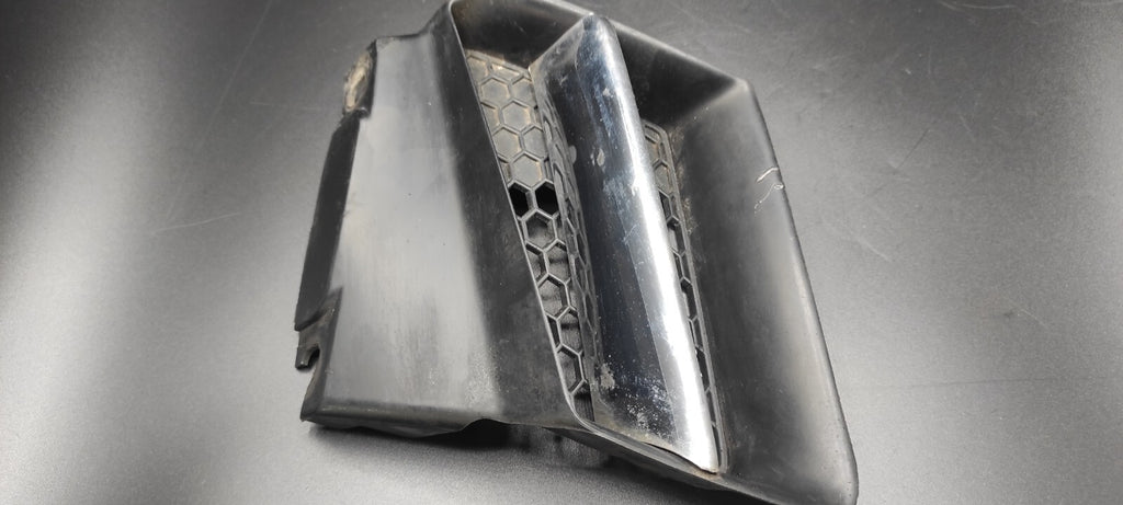 Alfa Romeo 156 Facelift 2004 Front Left Side Upper Bumper Grill LS380112