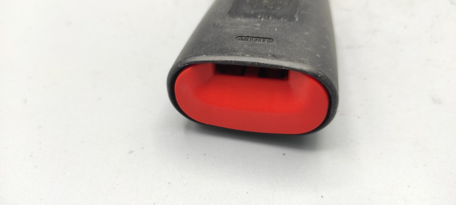 Alfa Romeo 166 2.4D JTD 110kW 2003 Rear Seat Safety Seatbelt Buckle 56038A