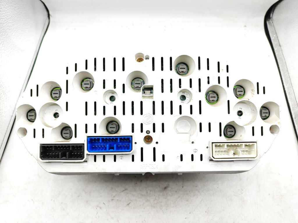 Alfa Romeo 166 2.4 2001 LHD Diesel speedometer instrument cluster 156022603