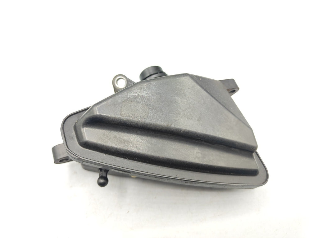 Mercedes Benz W212 2010 Turbo Air Intake Resonator Pipe Hose A6421400087