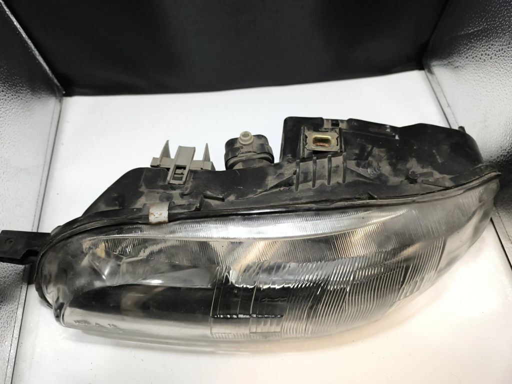 Fiat Bravo Brava 1997 LHD Front Left headlight headlamp 