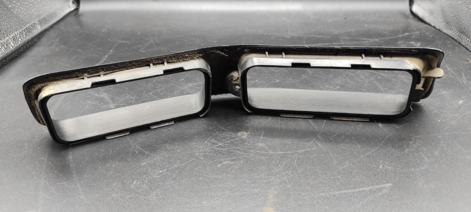 Audi 80 B3 1989 Front Right Door Card Handle Trim 893867196