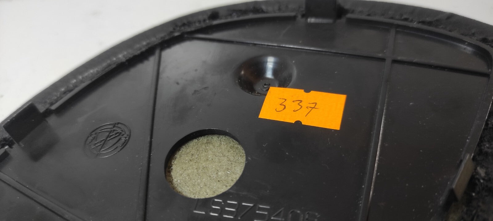 Alfa Romeo GT 1.9JTD 110kW 2005 Front Left Center Console Leather Trim