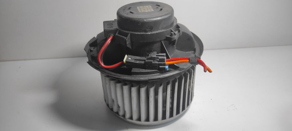 Alfa Romeo 147 1.9JTD 2004 LHD Front Dash Heater Blower Motor 52488448/3