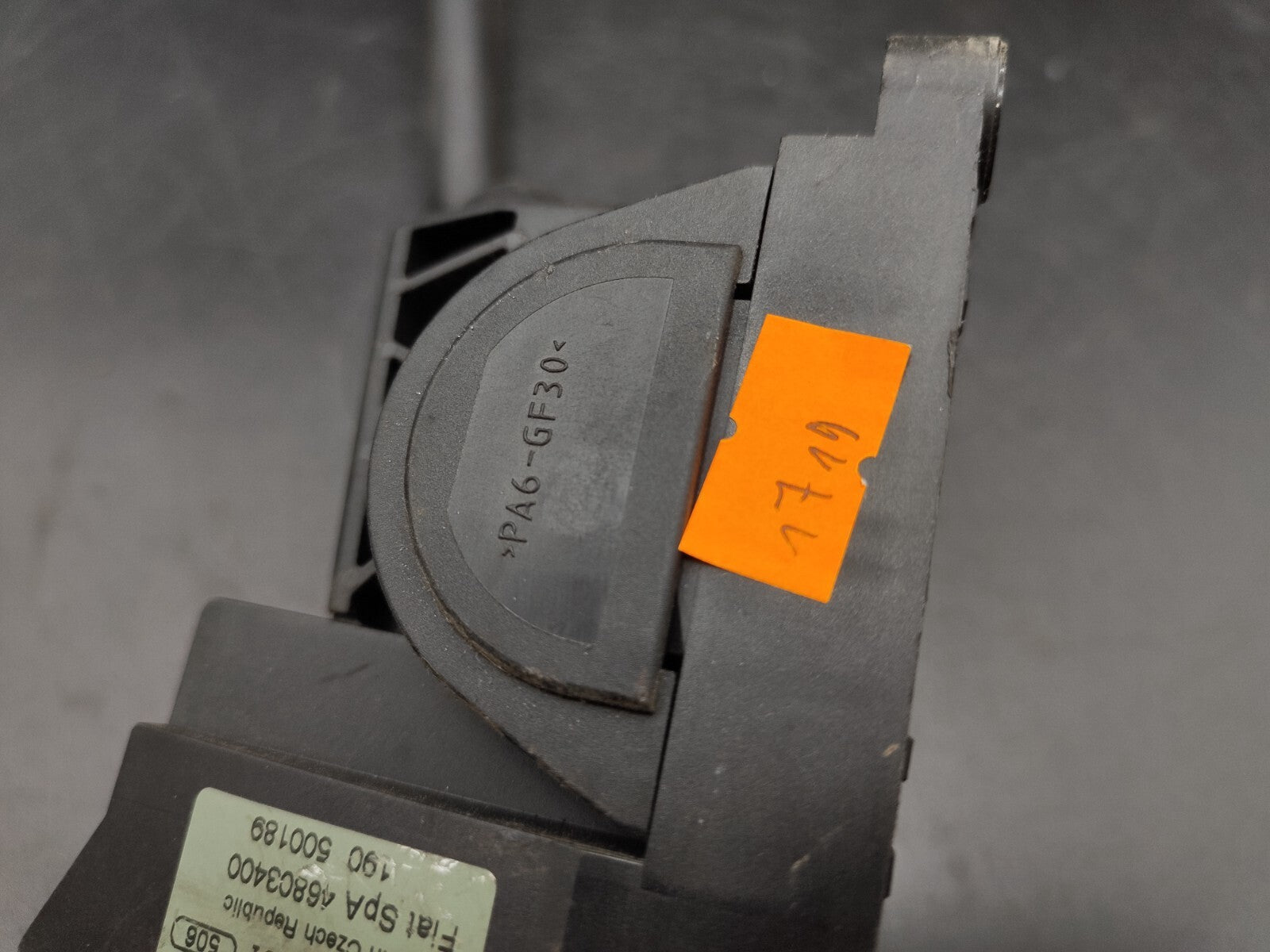 Alfa Romeo 156 1.9JTD Diesel 2001 Accelerator Pedal 46803400 0280752231