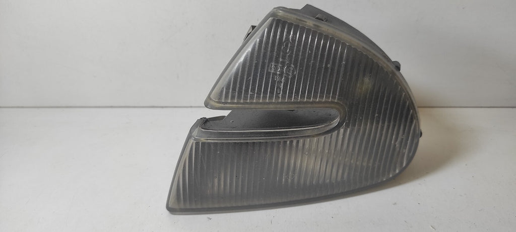 Alfa Romeo 147 1.9JTD 85kW 2003 Front Right Indicator Blinker 46756280