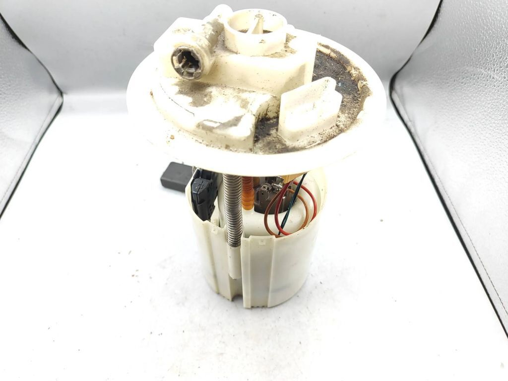 Alfa Romeo 159 2.2JTS 2006 Petrol in tank fuel pump level sender 55601544 