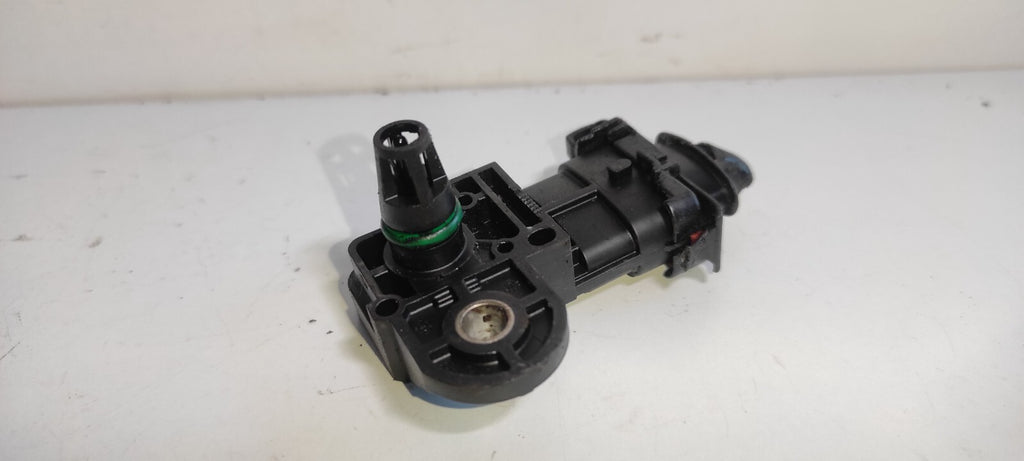 Alfa Romeo 156 2.4JTD 129kW 2004 Intake Manifold Pressure Sensor 0281006076