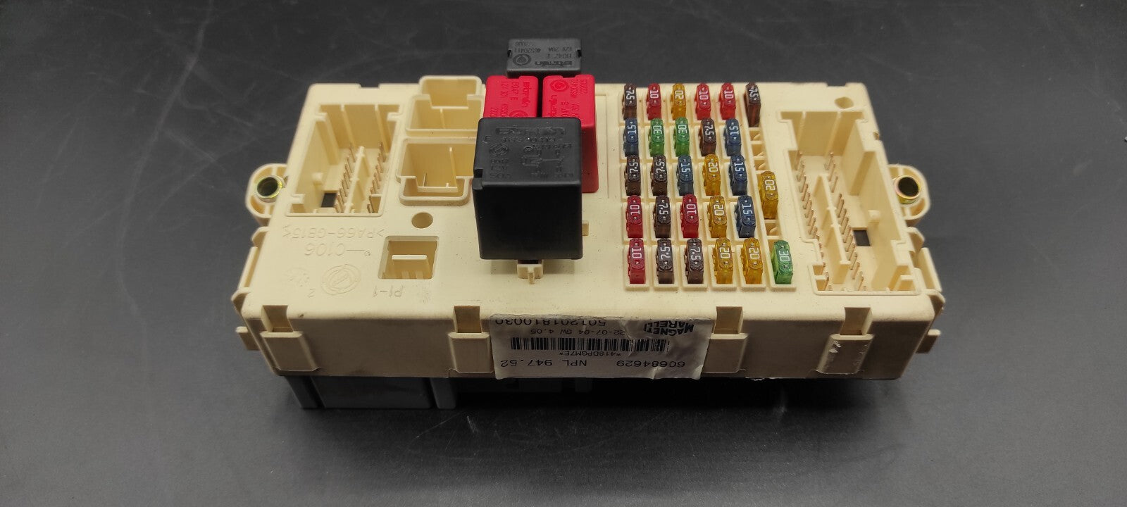 Alfa Romeo GT 2.0JTS 122kW 2004 Fuse Box Control Unit Module 46558758 60684629
