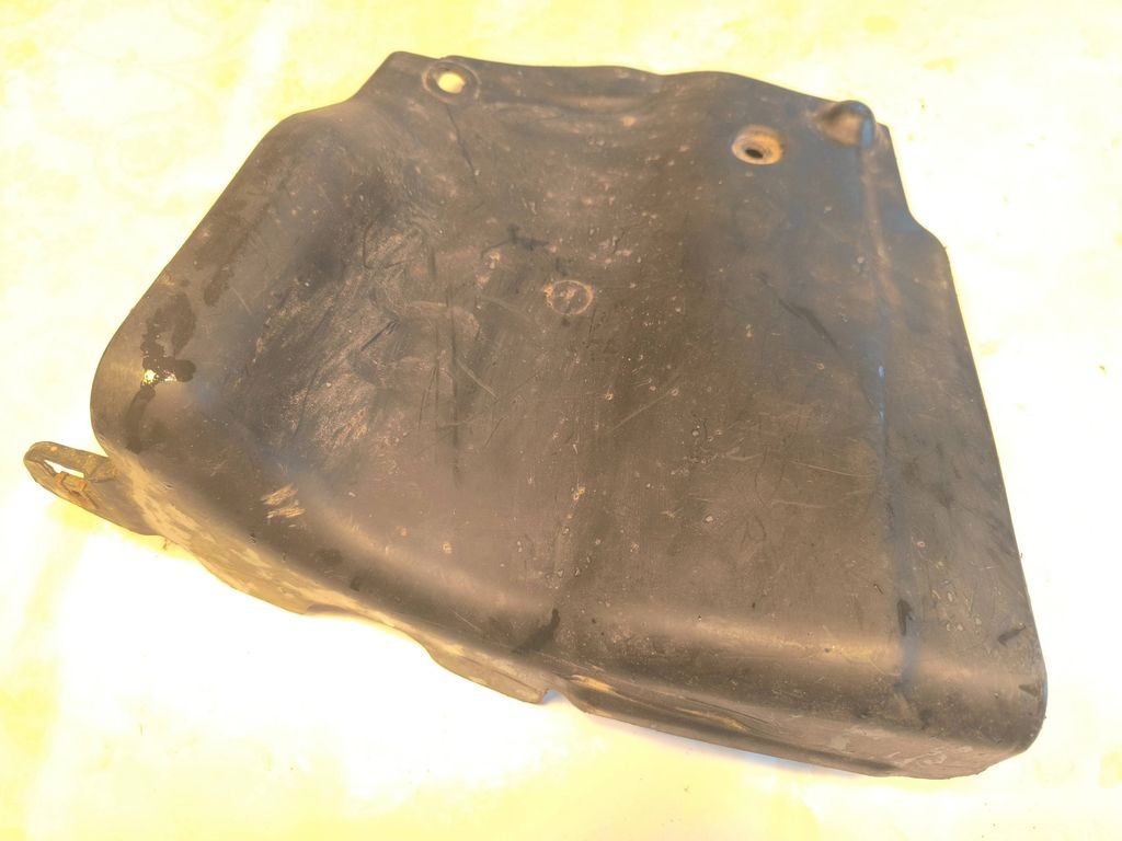 Alfa Romeo 159 2007 Left front wheel arch splash guards A755 