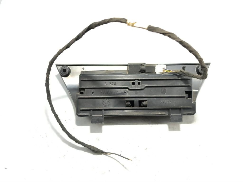 Fiat Stilo 2002 Front Panel Dashboard ashtray insert 735269801 