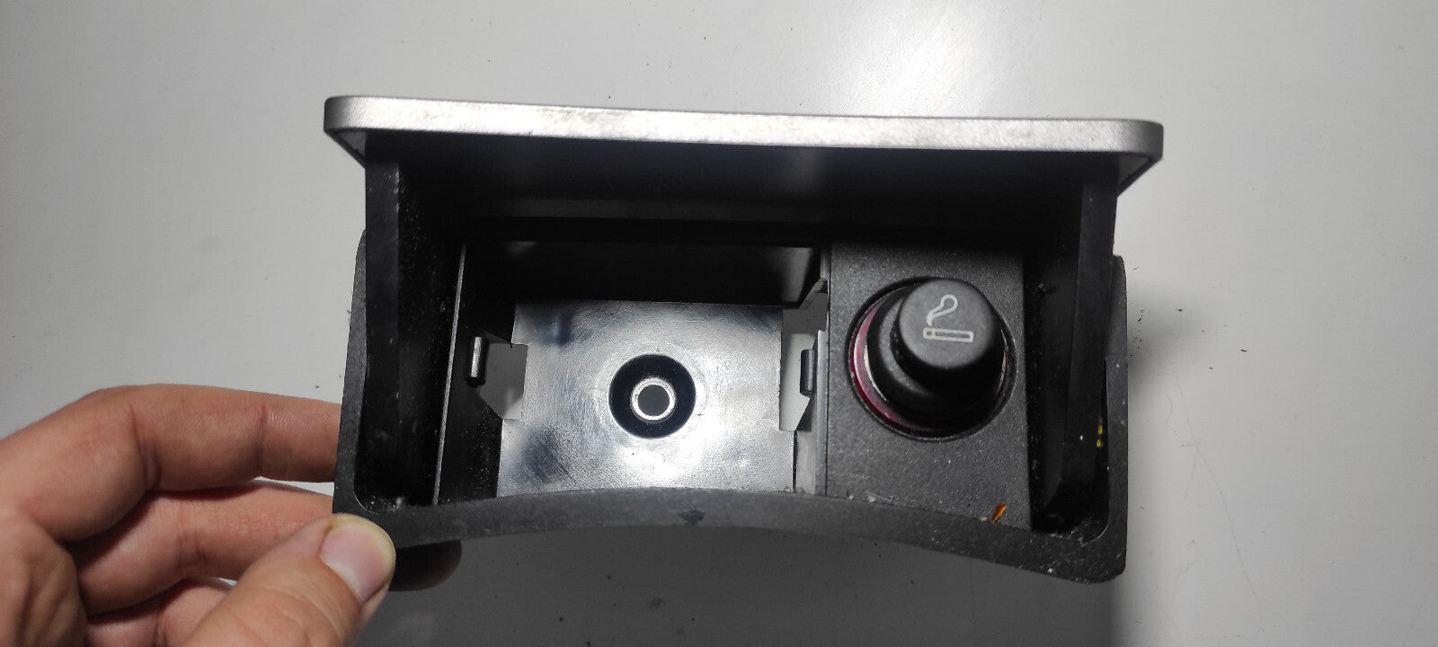 Alfa Romeo GT 1.9JTD 2004 LHD Front Dash Ashtray / Storage Copartment