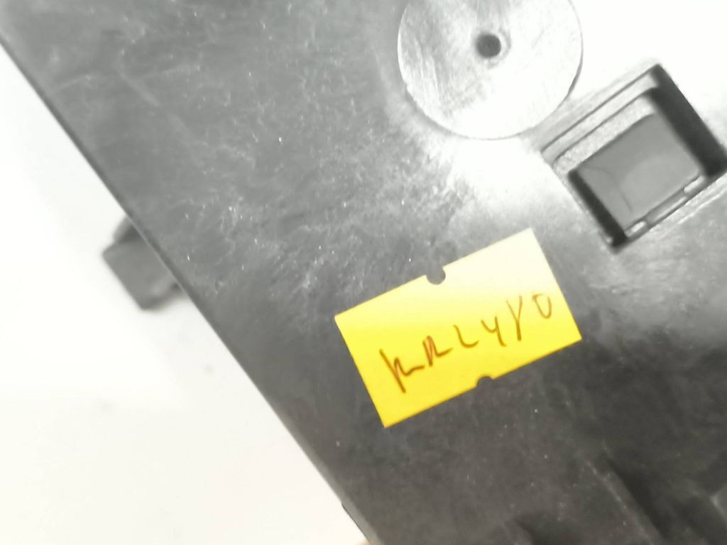 Volkswagen PASSAT B6 2008 dashboard storage box compartment 3C1857273 