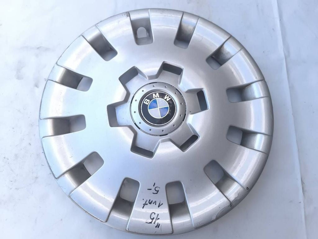 BMW 3 E46 2005 R15 wheel hub cap trim 36131094780 