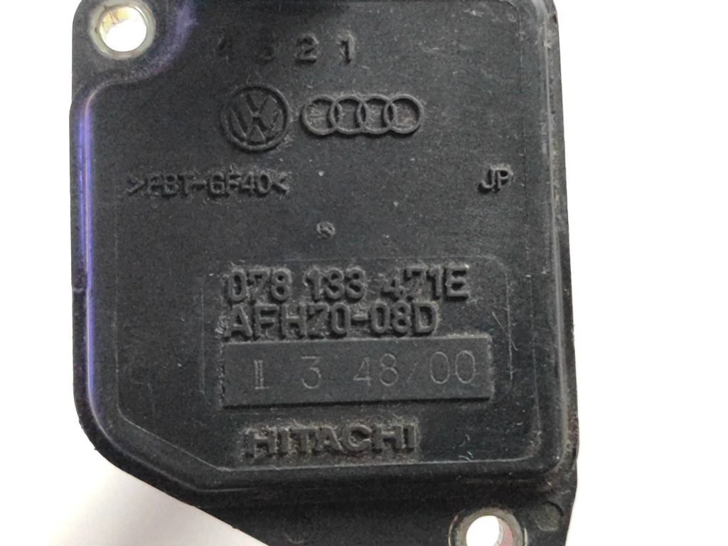 Audi A6 S6 C5 4B 2.4i 1998 Petrol MAF mass air flow meter sensor 078133471E 