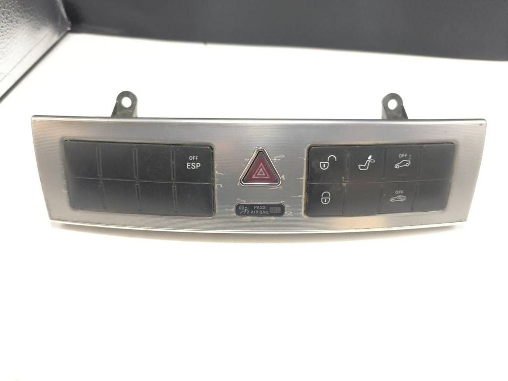 Mercedes-Benz C W203 2001 Hazard light switch 2038701710 