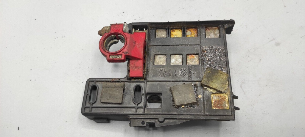 Alfa Romeo 147 1.9JTD 110kW Diesel 2004 Positive Battery Wiring Therminal Cap