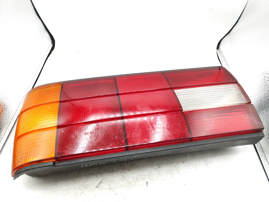 BMW 3 Series E30 FACELIFT LHD Rear Right Taillight Light Lamp 1386088