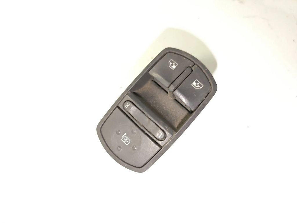 Opel Corsa D 1.3CTDI 2006 Front Electric window control switch 13258521AA 
