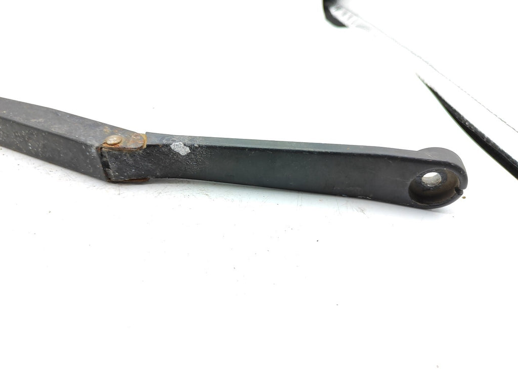 Alfa Romeo 156 2.4JTD SW 2001 LHD Front Left Side Windshield Wiper Blade Arm